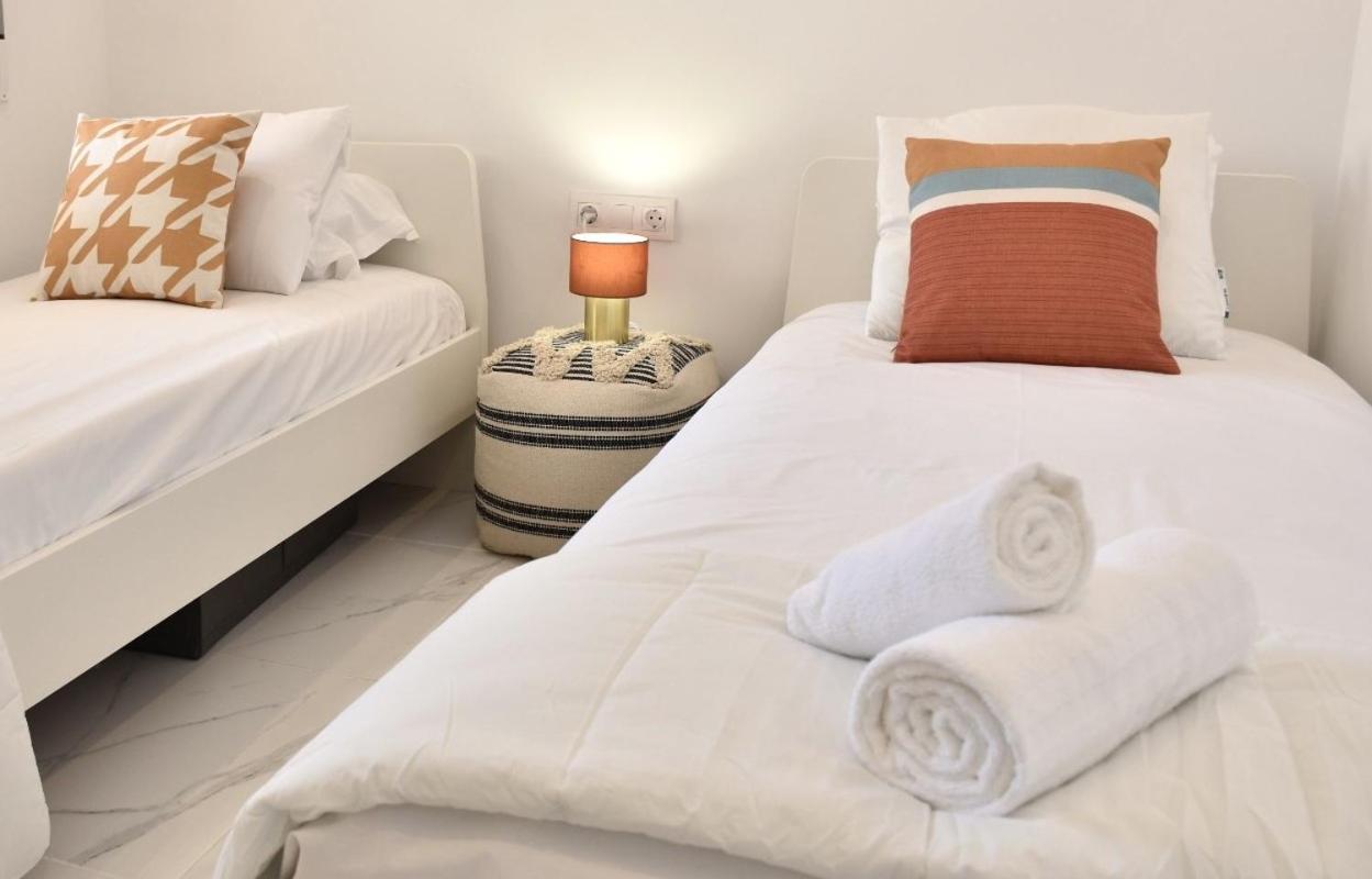 Ferienwohnung Myflats Deluxe Seafront Arenales del Sol Exterior foto